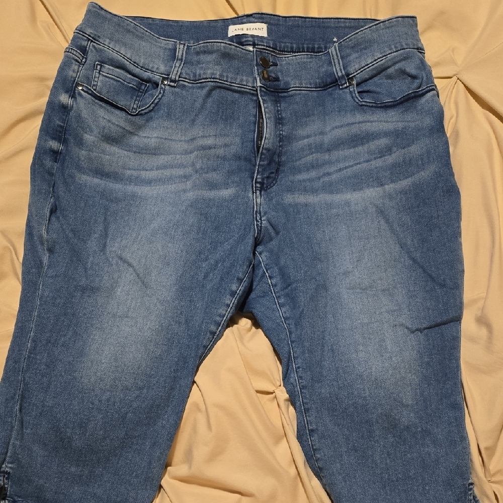 Lane Bryant Women's PETITE Capri Blue Skinny Jeans